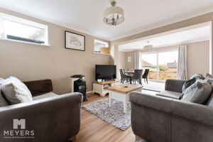 Sitting Room- click for photo gallery